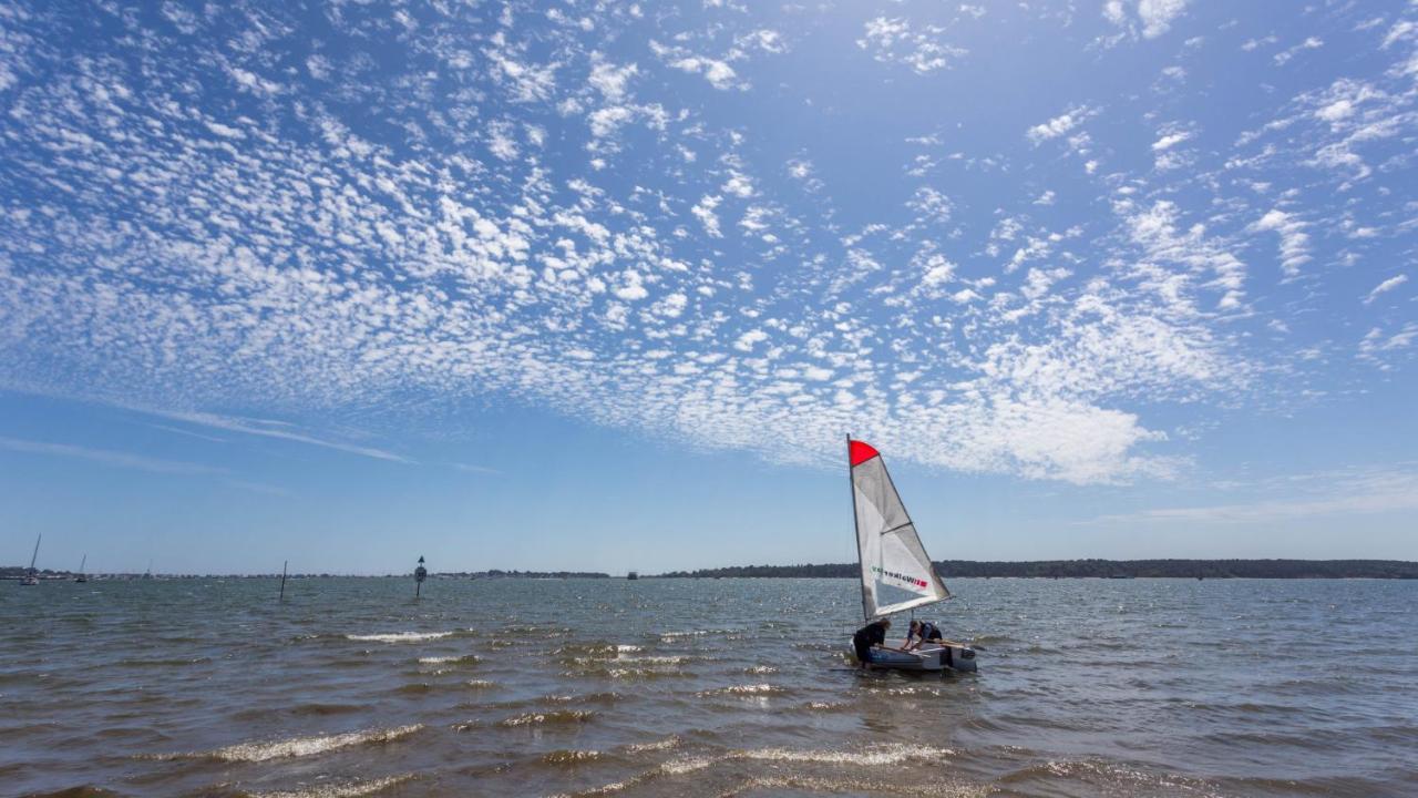 Vila Fantasea Poole Exteriér fotografie
