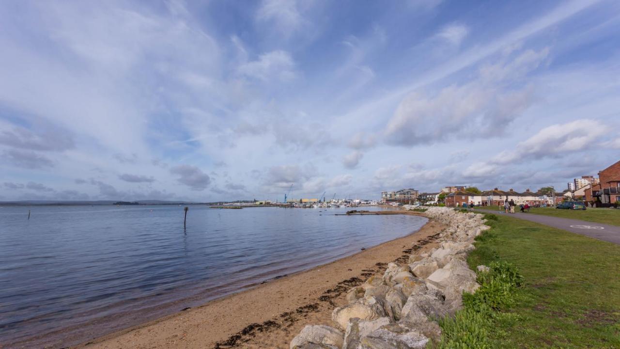 Vila Fantasea Poole Exteriér fotografie