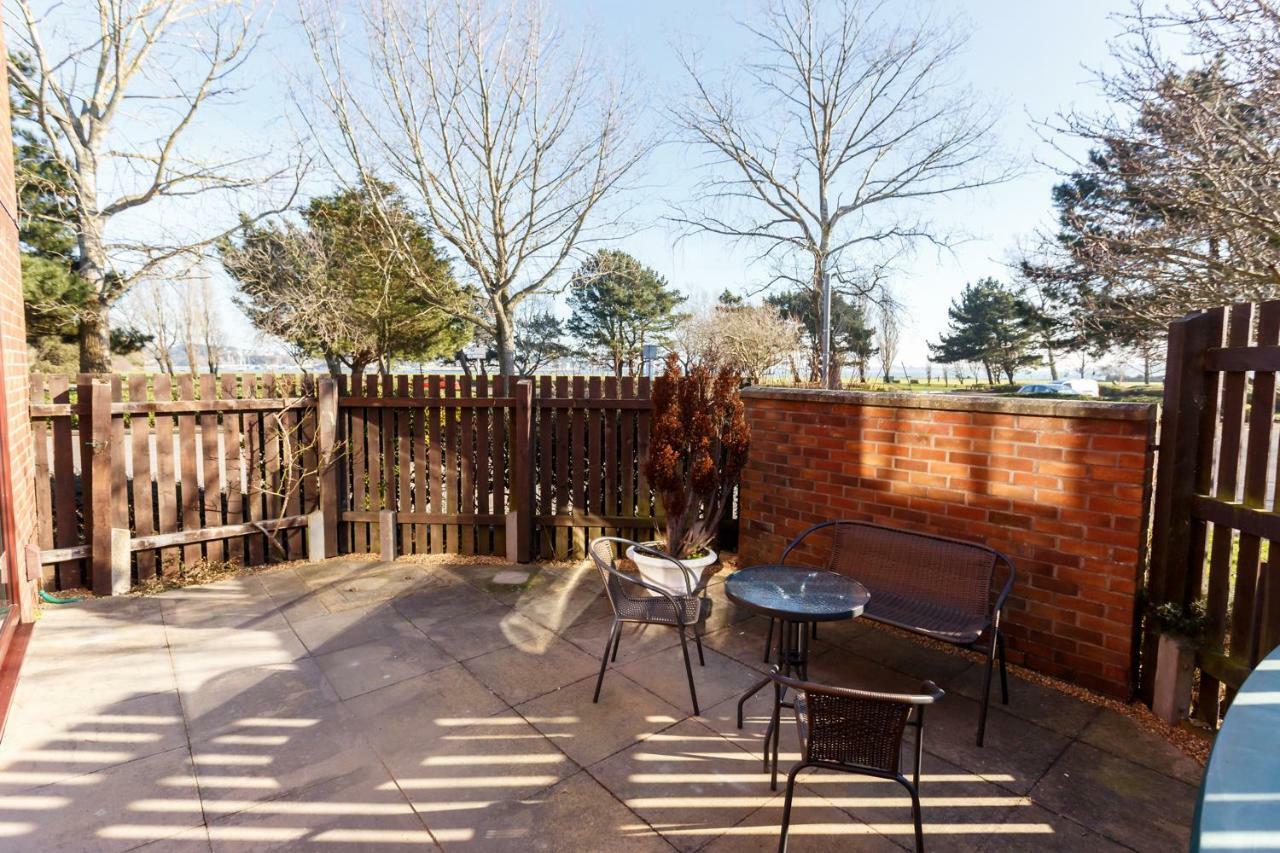 Vila Fantasea Poole Exteriér fotografie